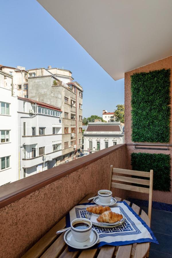 Holt - Dolce In Napoli Lägenhet Bukarest Exteriör bild